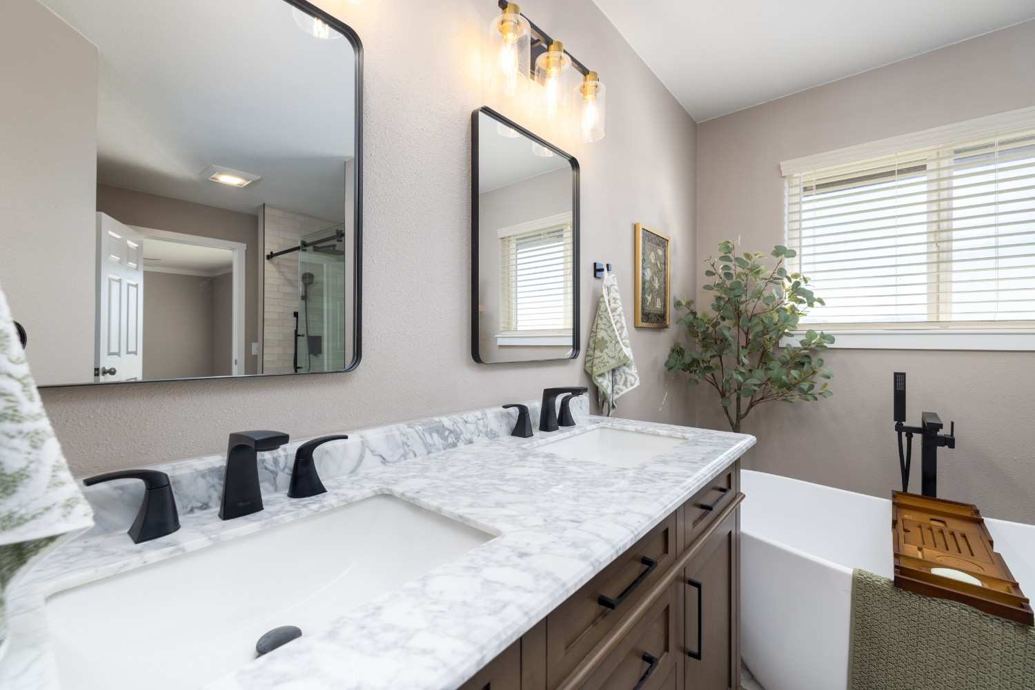 Home Renovation Projects Across Washington